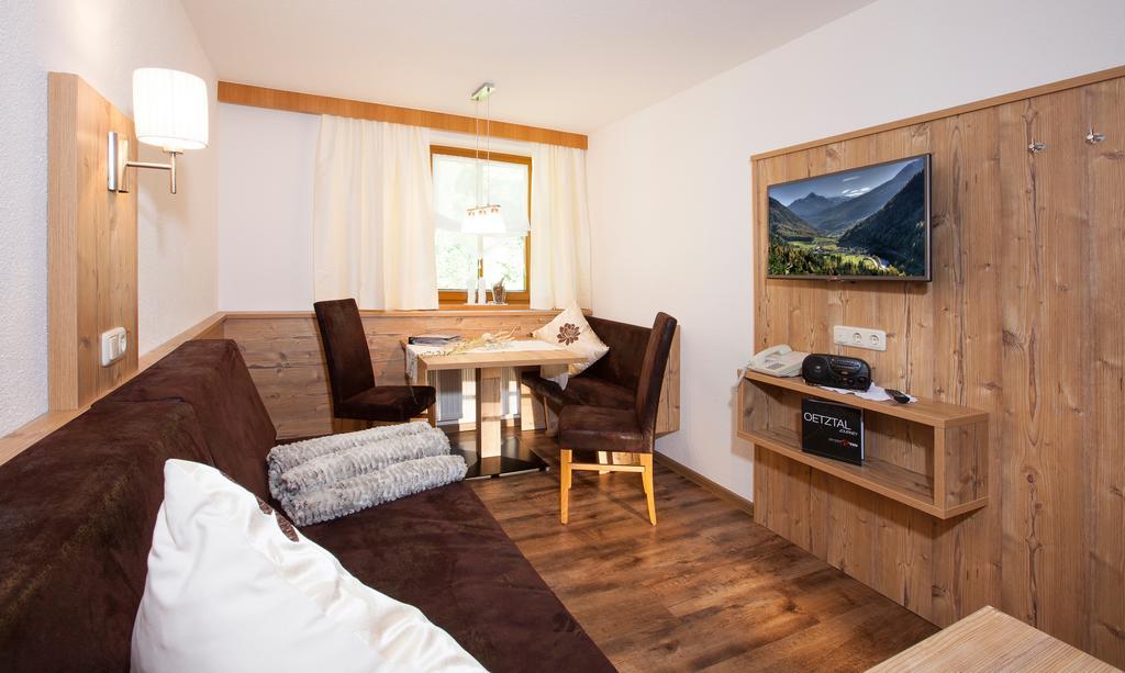 Trofana Appartements Зельден Номер фото